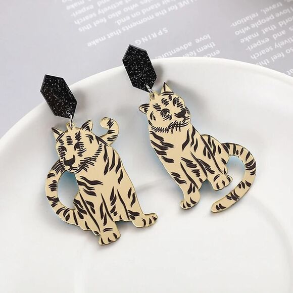 Tiger‎ Mirror Acrylic Gold and Black Earrings - Picture 3 of 4